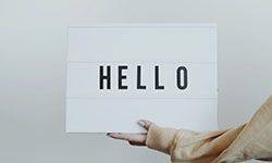 Звуки hello — скачать бесплатно и слушать онлайн